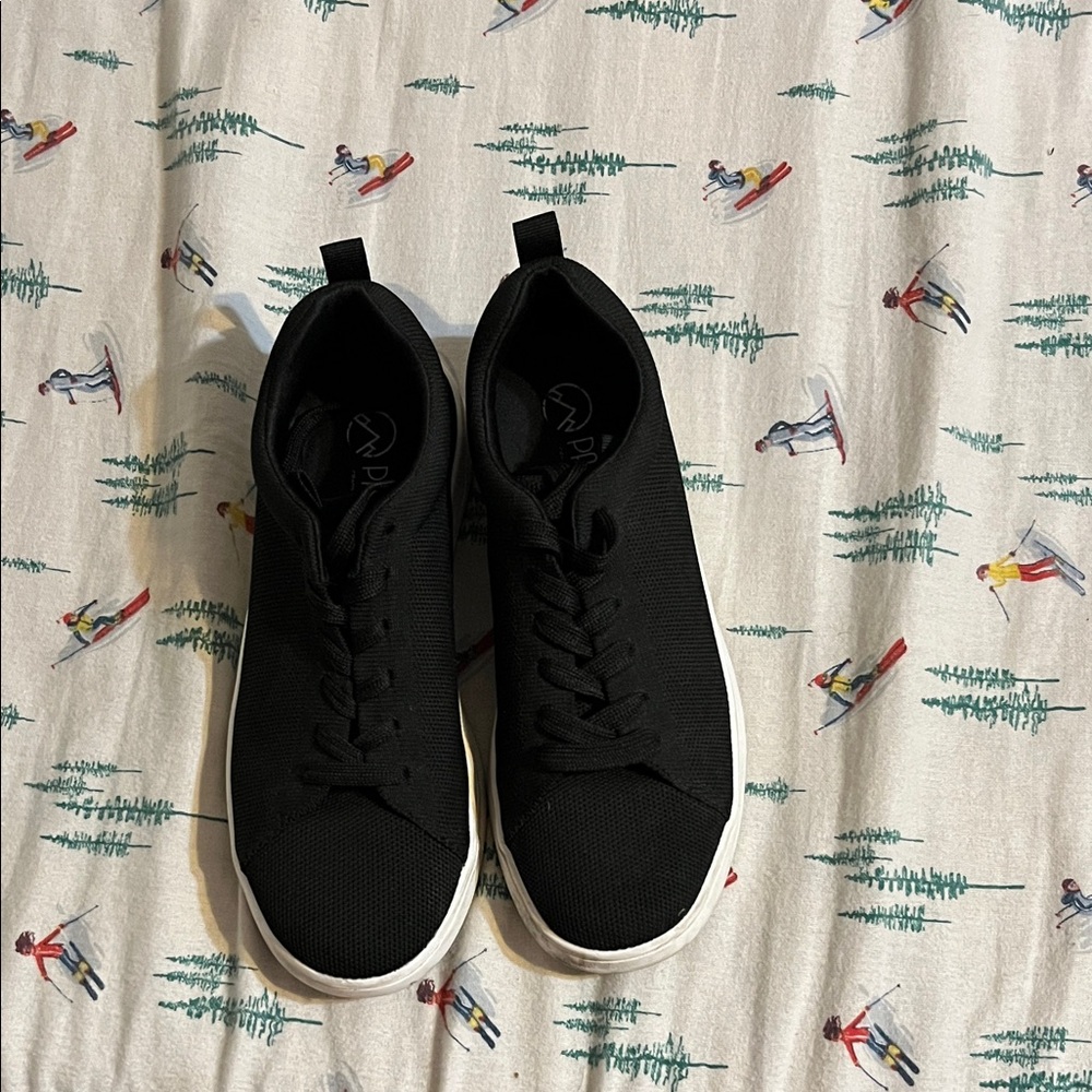 Black Women's Sneakers